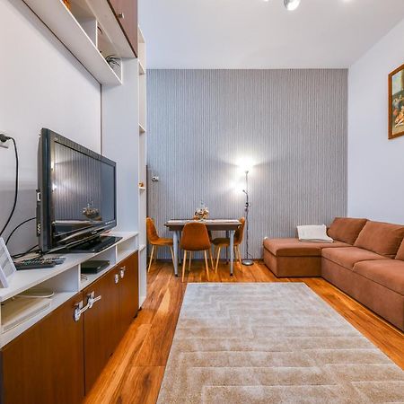 Glam Apartment Kluż-Napoka Zewnętrze zdjęcie