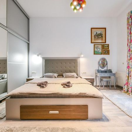 Glam Apartment Kluż-Napoka Zewnętrze zdjęcie